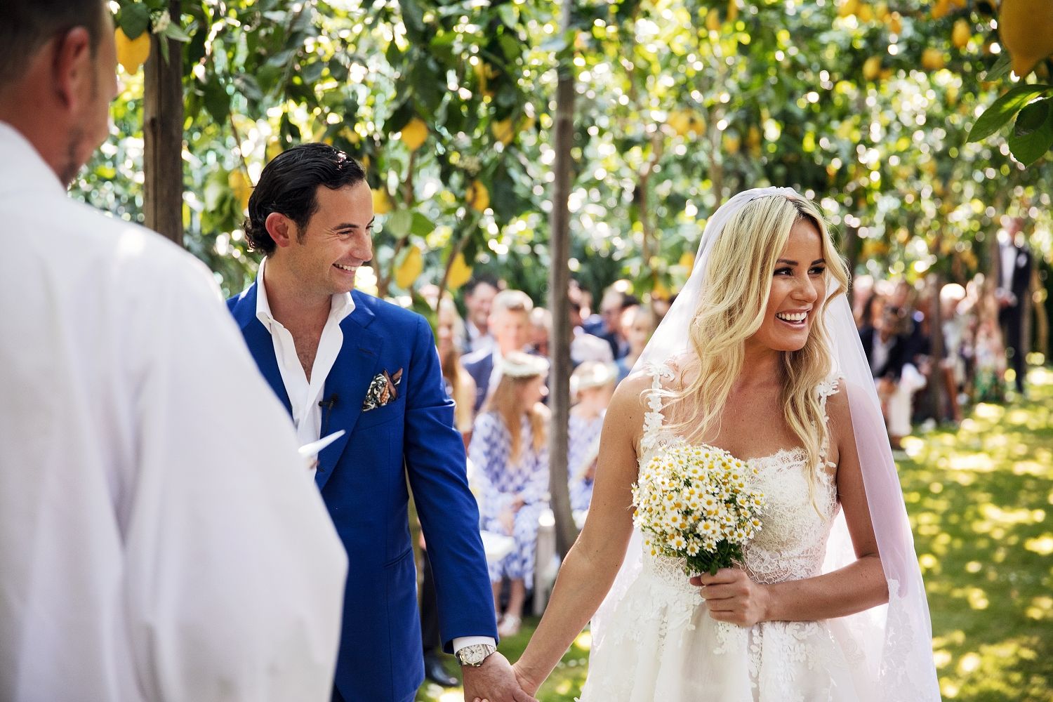 Pasta, Pizza, and Amore at This Wedding in Capri — Over the Moon, Sugokuii Events